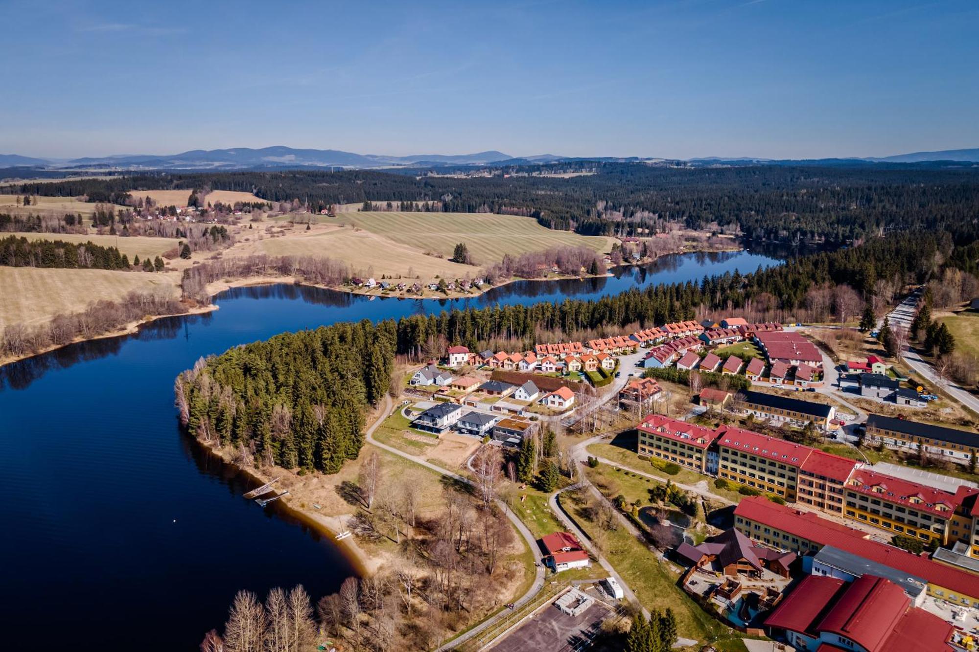 Private Luxury Apartments - Apartman G3 Frymburk Bagian luar foto