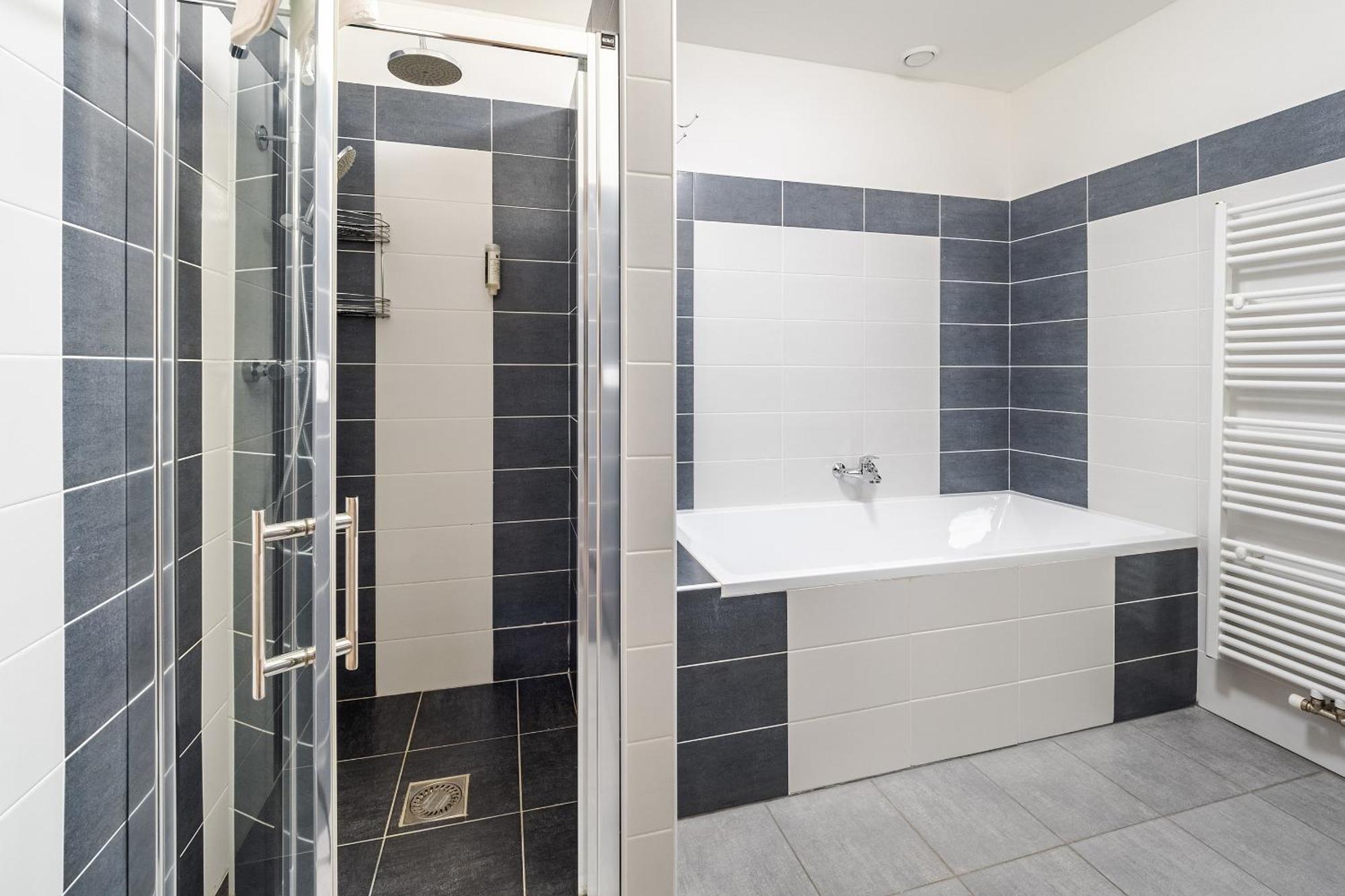 Private Luxury Apartments - Apartman G3 Frymburk Bagian luar foto